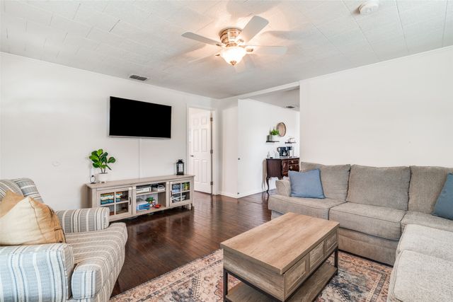 113 Caddo Street, Josephine, TX 75173