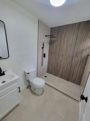 38 Roselawn Ave, Hopewell Twp., NJ 08302