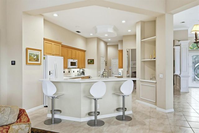 8116 COLLINGWOOD COURT, University Park, FL 34201