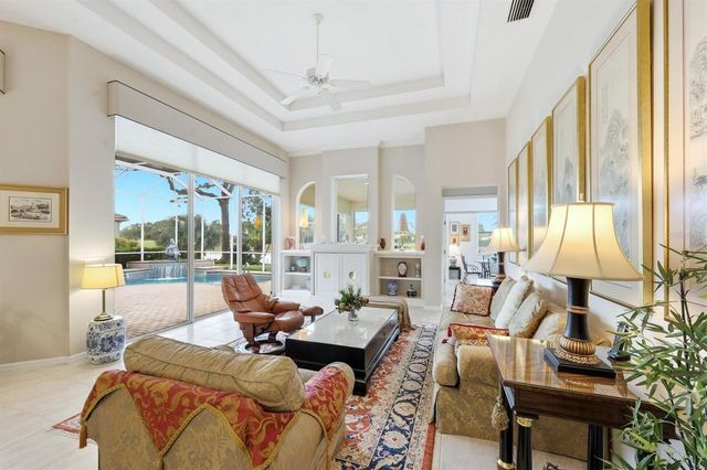 8116 COLLINGWOOD COURT, University Park, FL 34201