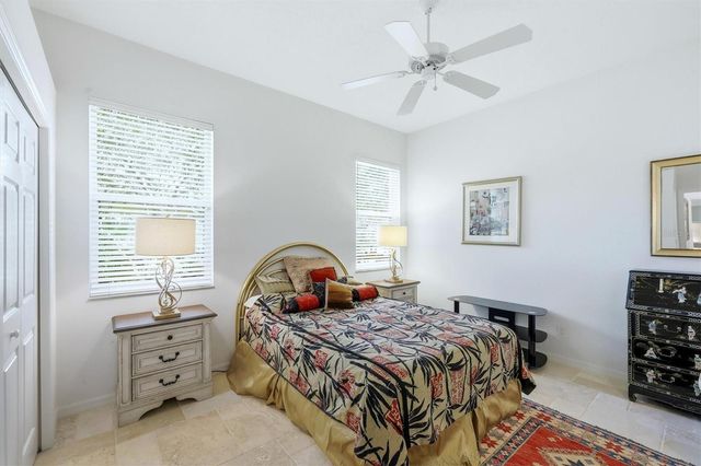 8116 COLLINGWOOD COURT, University Park, FL 34201