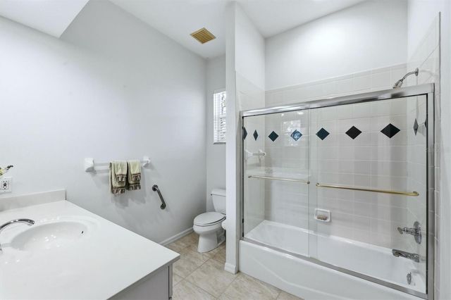 8116 COLLINGWOOD COURT, University Park, FL 34201