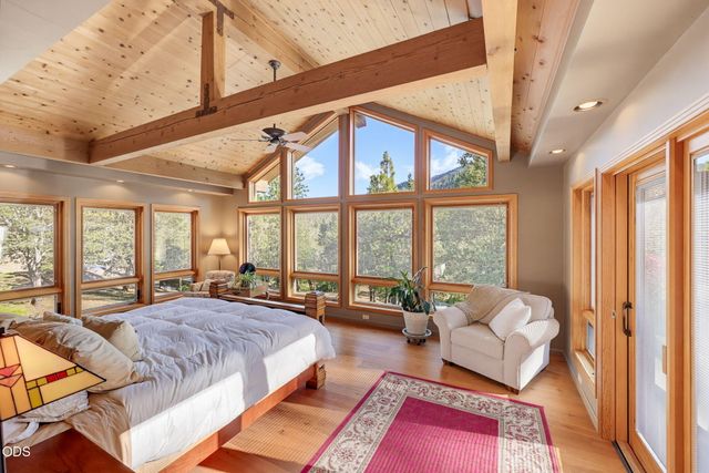 2459 Little Applegate Road, Jacksonville, OR 97530