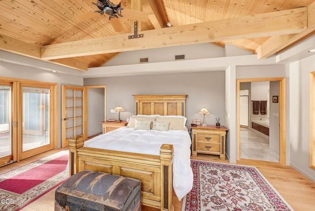2459 Little Applegate Road, Jacksonville, OR 97530