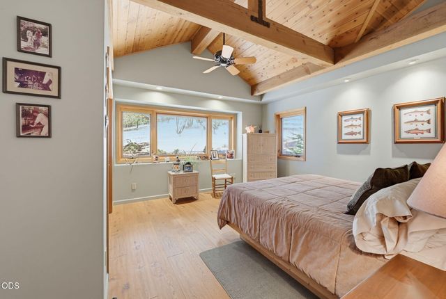 2459 Little Applegate Road, Jacksonville, OR 97530