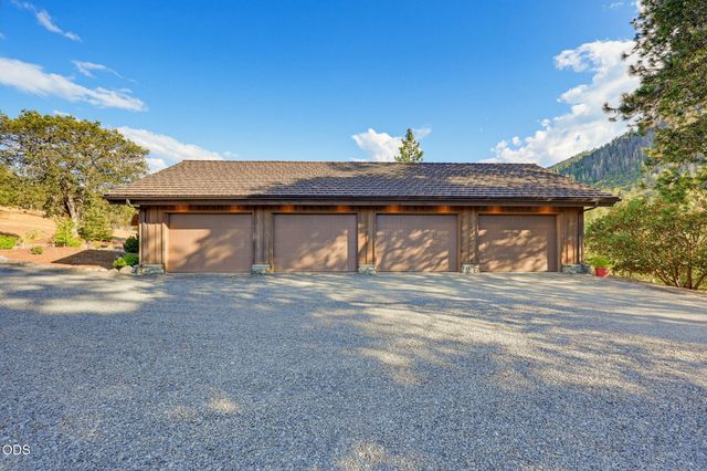 2459 Little Applegate Road, Jacksonville, OR 97530