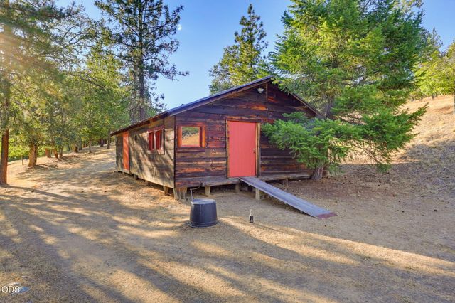 2459 Little Applegate Road, Jacksonville, OR 97530