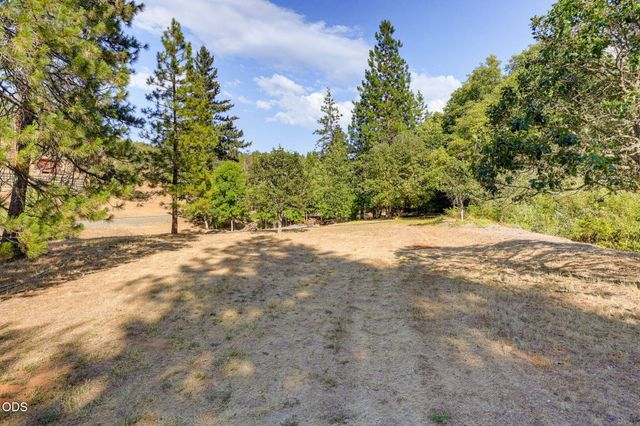 2459 Little Applegate Road, Jacksonville, OR 97530