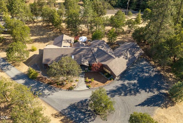 2459 Little Applegate Road, Jacksonville, OR 97530