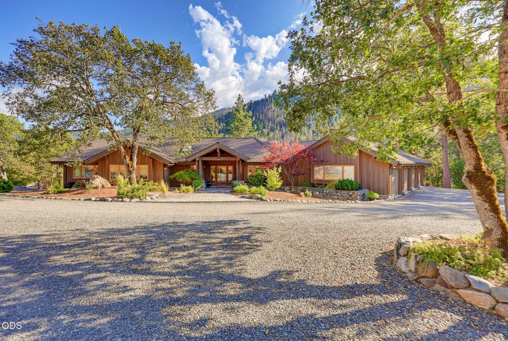 2459 Little Applegate Road, Jacksonville, OR 97530