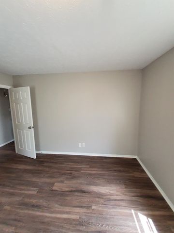 5071 NEELY RD, Memphis, TN 38109