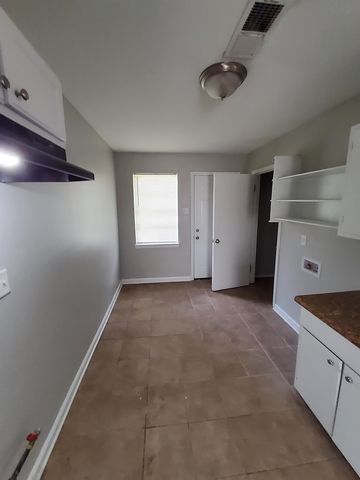 5071 NEELY RD, Memphis, TN 38109