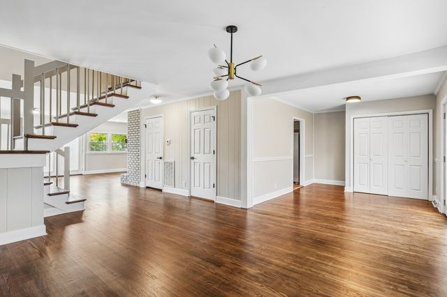 7484 Harrow Dr, Nashville, TN 37221