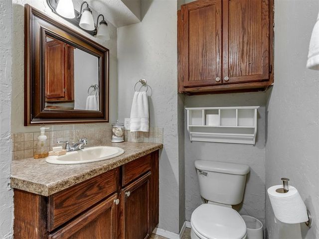 1829 Churchill Way, Oklahoma City, OK 73120