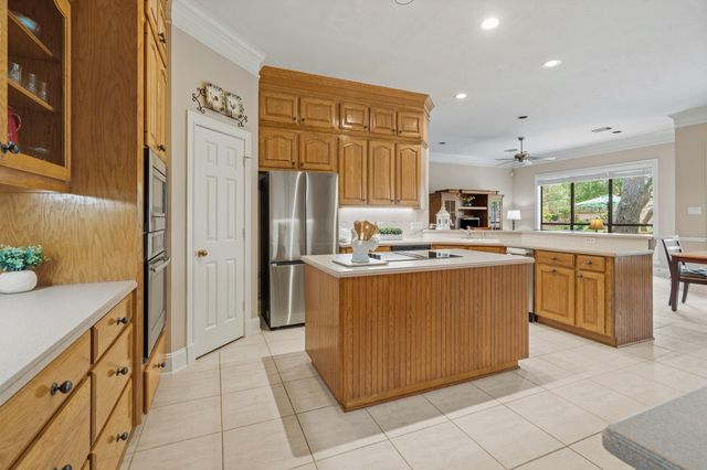 4519 Westerdale Drive, Fulshear, TX 77441