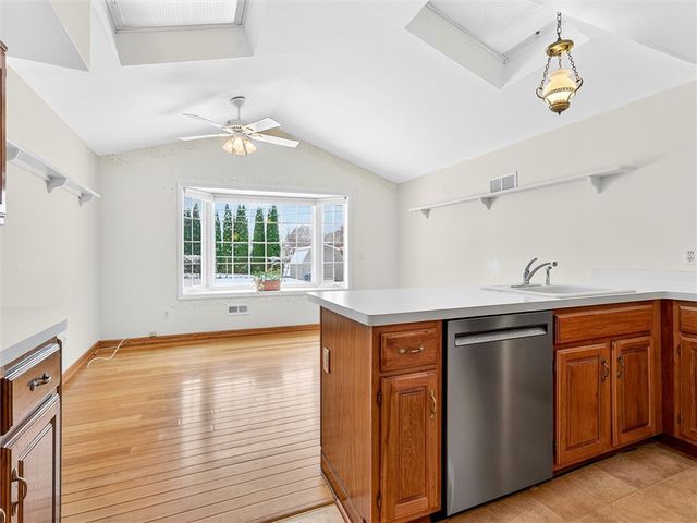 619 Harvest Drive, Greece, NY 14626