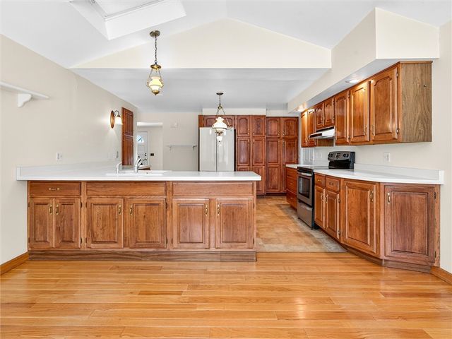 619 Harvest Drive, Greece, NY 14626