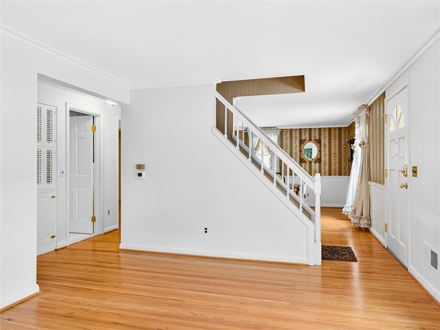 619 Harvest Drive, Greece, NY 14626