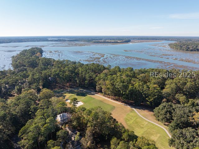 49 Winding Oak Dr, Okatie, SC 29909