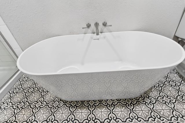 33 Sierra Drive, Hot Springs Village, AR 71909