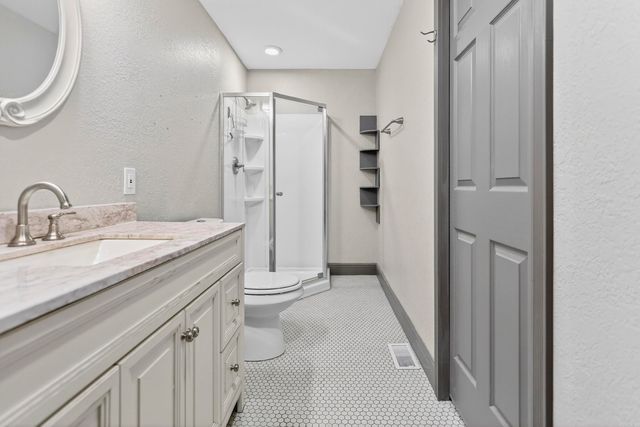 33 Sierra Drive, Hot Springs Village, AR 71909