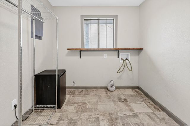 33 Sierra Drive, Hot Springs Village, AR 71909