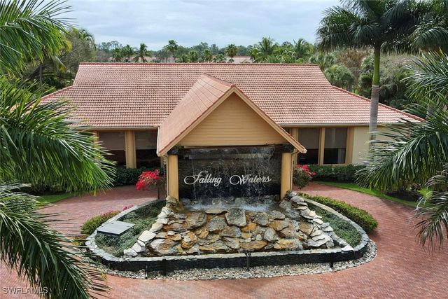 2370 Hidden Lake CT 8301, Naples, FL 34112