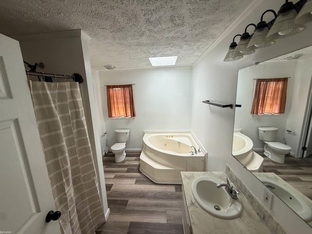 5018 S Vernon Road, Durand, MI 48429