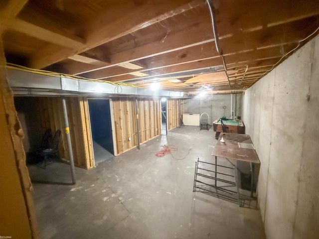 5018 S Vernon Road, Durand, MI 48429