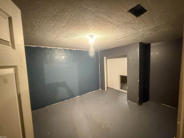 5018 S Vernon Road, Durand, MI 48429