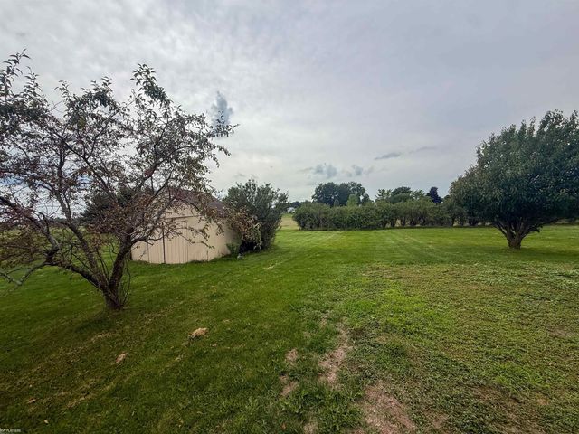 5018 S Vernon Road, Durand, MI 48429
