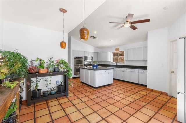 7801 Indian Cloud Avenue, Las Vegas, NV 89129