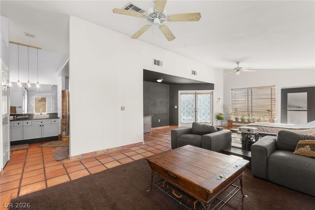 7801 Indian Cloud Avenue, Las Vegas, NV 89129