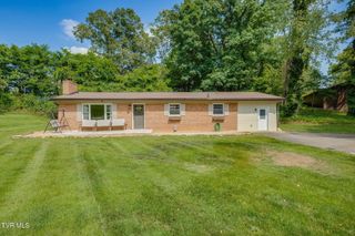 309 Knob Hill Drive, Bristol, TN 37620
