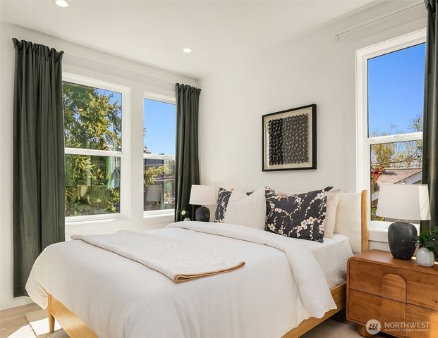 3023 65th Avenue SW, Seattle, WA 98116