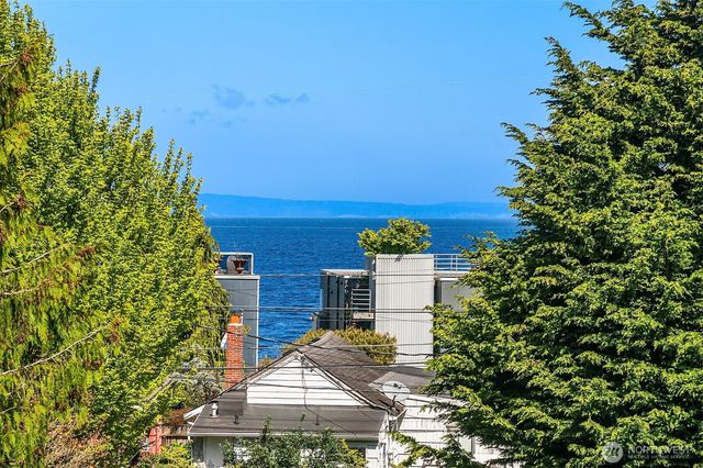 3023 65th Avenue SW, Seattle, WA 98116