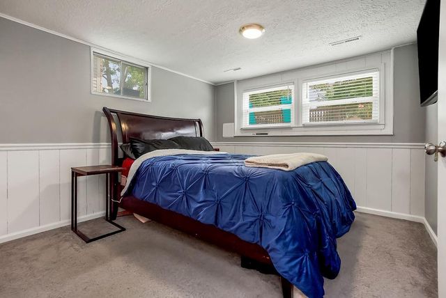 105 SE Moore Street, Blue Springs, MO 64014