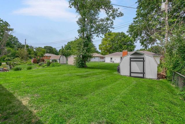 105 SE Moore Street, Blue Springs, MO 64014