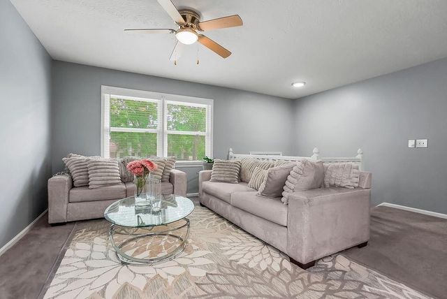 105 SE Moore Street, Blue Springs, MO 64014
