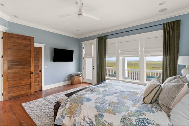 50 Frederica Oaks Lane, St Simons Island, GA 31522