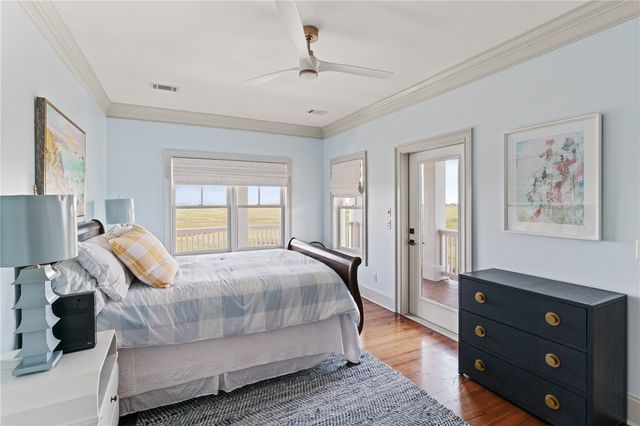 50 Frederica Oaks Lane, St Simons Island, GA 31522