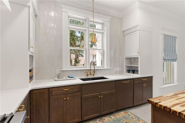 50 Frederica Oaks Lane, St Simons Island, GA 31522