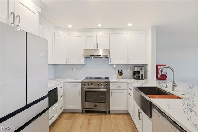 1341 Middle Gulf DR 4C, Sanibel, FL 33957