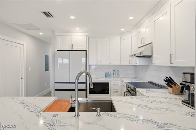 1341 Middle Gulf DR 4C, Sanibel, FL 33957