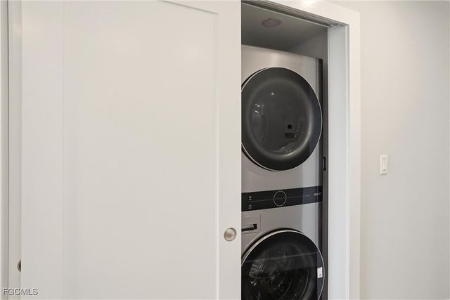 1341 Middle Gulf DR 4C, Sanibel, FL 33957