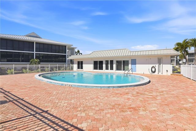 1341 Middle Gulf DR 4C, Sanibel, FL 33957