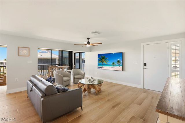 1341 Middle Gulf DR 4C, Sanibel, FL 33957