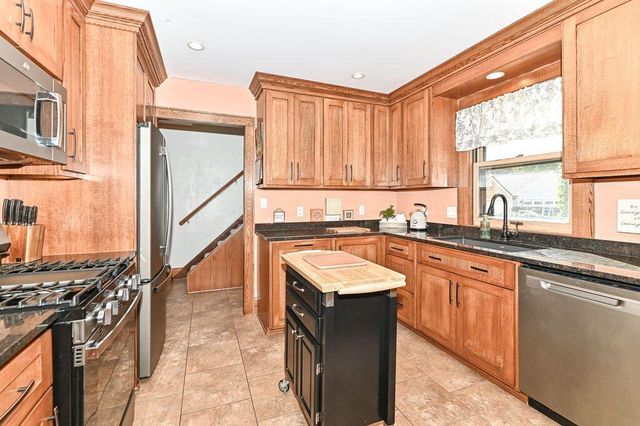 2715 Lasalle STREET, Racine, WI 53402