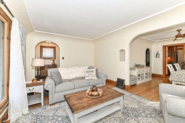 2715 Lasalle STREET, Racine, WI 53402