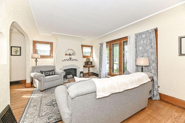 2715 Lasalle STREET, Racine, WI 53402